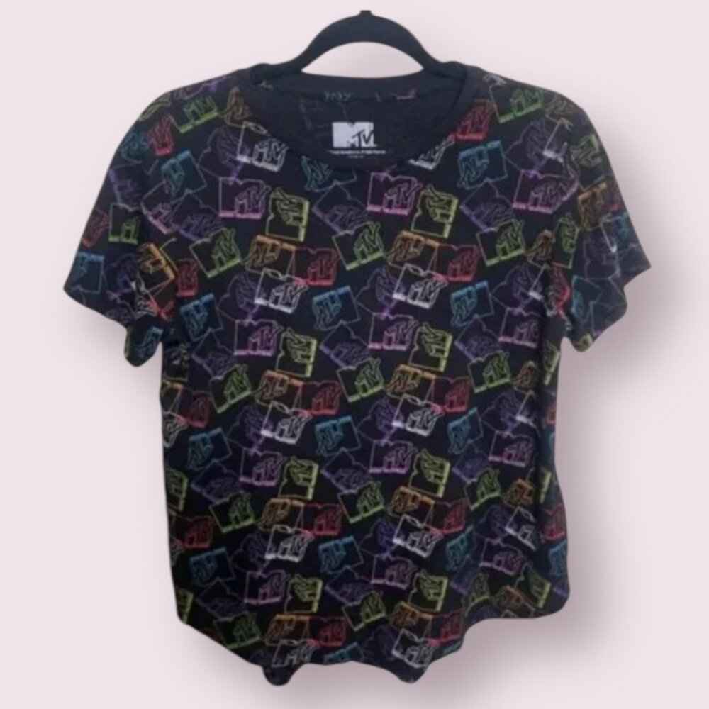 ⭐️ MTV TV Boho Peasant Hipster 90s Y2K Television Hipster Chic Casual Shirt Top